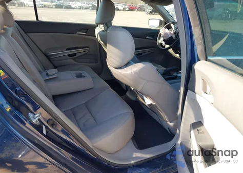 2009 Honda Accord 2.4 Ex-L z USA, uszkodzony, nr VIN 1HGCP26899A165345